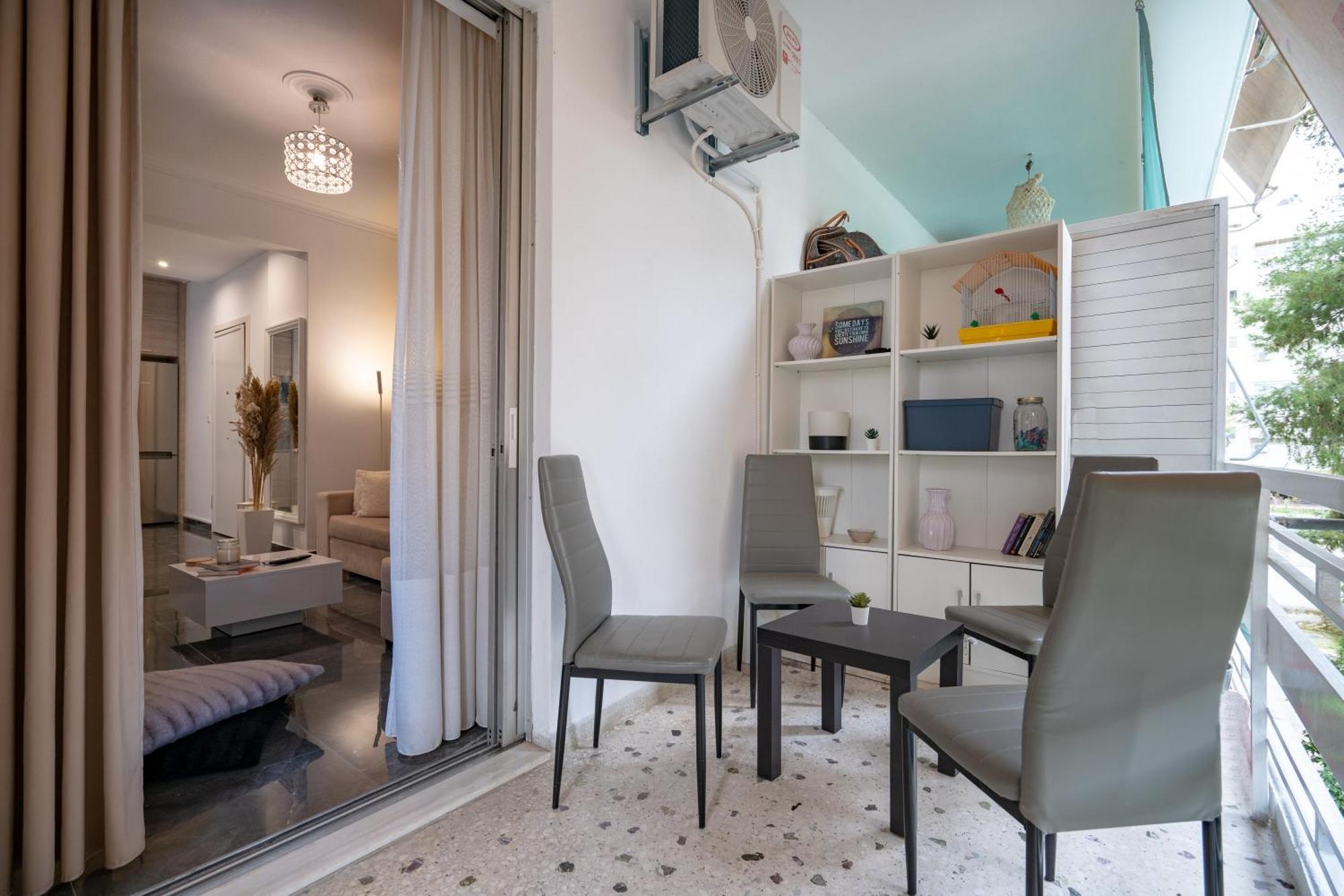 Neo Irakleio Train St. 1 Bedrm 4 Pers. Apartment Athene Buitenkant foto