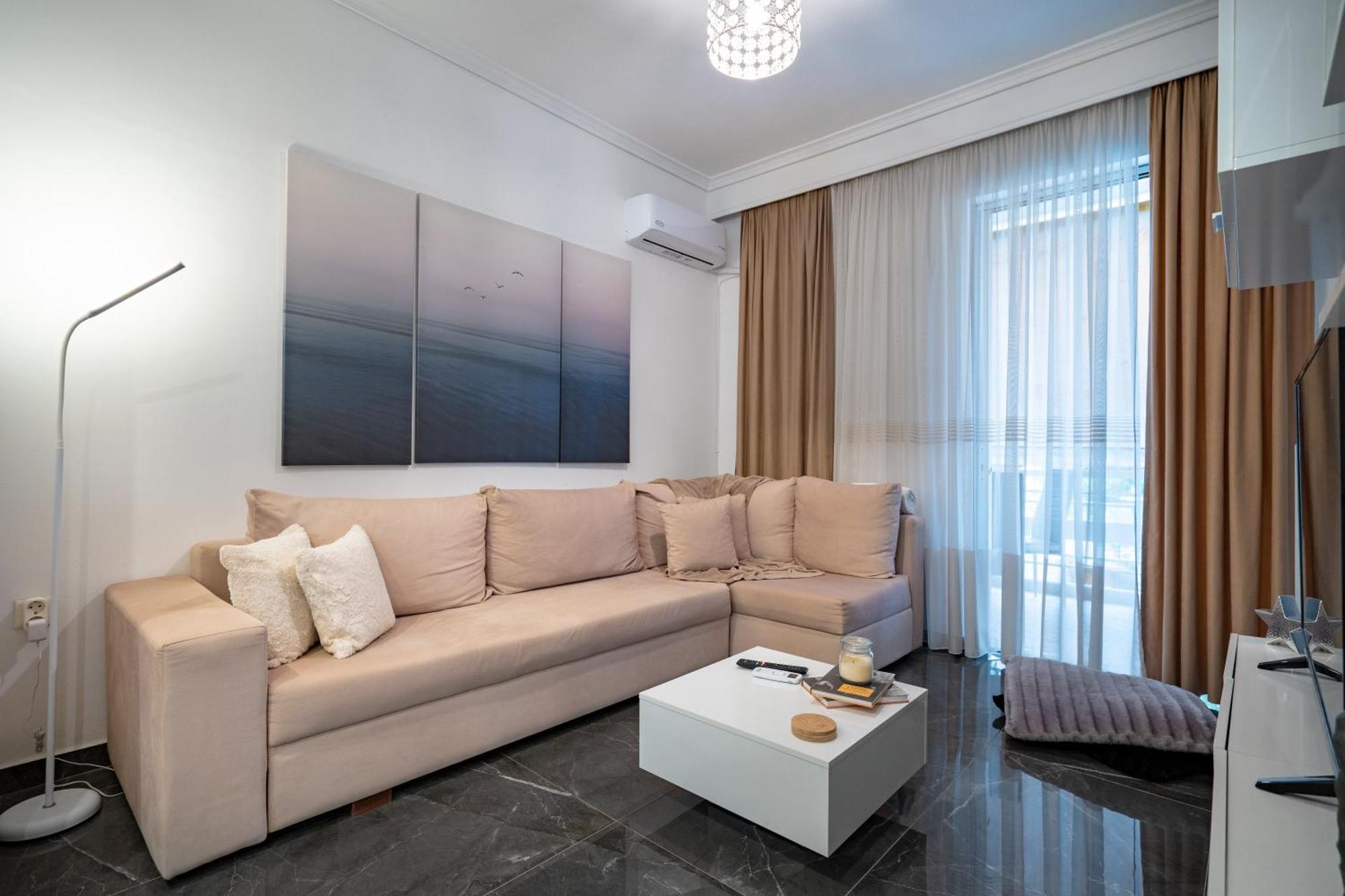 Neo Irakleio Train St. 1 Bedrm 4 Pers. Apartment Athene Buitenkant foto