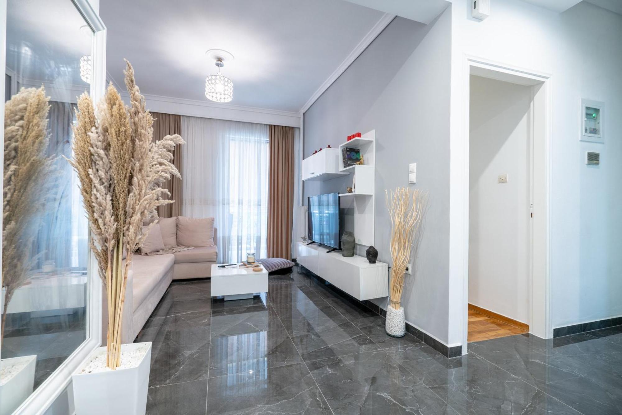 Neo Irakleio Train St. 1 Bedrm 4 Pers. Apartment Athene Buitenkant foto